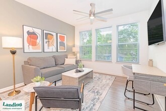 Building Photo - 1905 Promenade Way