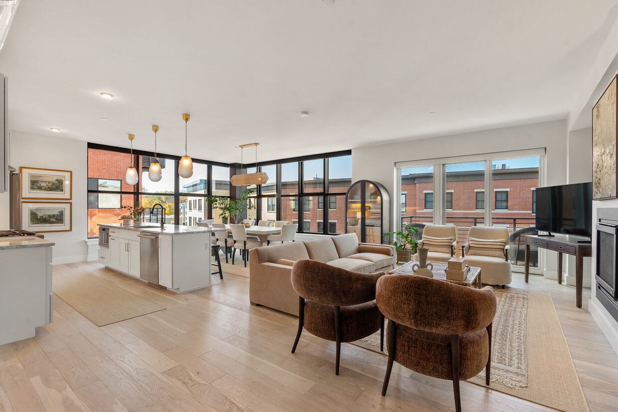 Luxury 2 BR (plus den w/sleeper), 2.5 BA corner unit with water views is flooded with natural light - 383 Commercial St