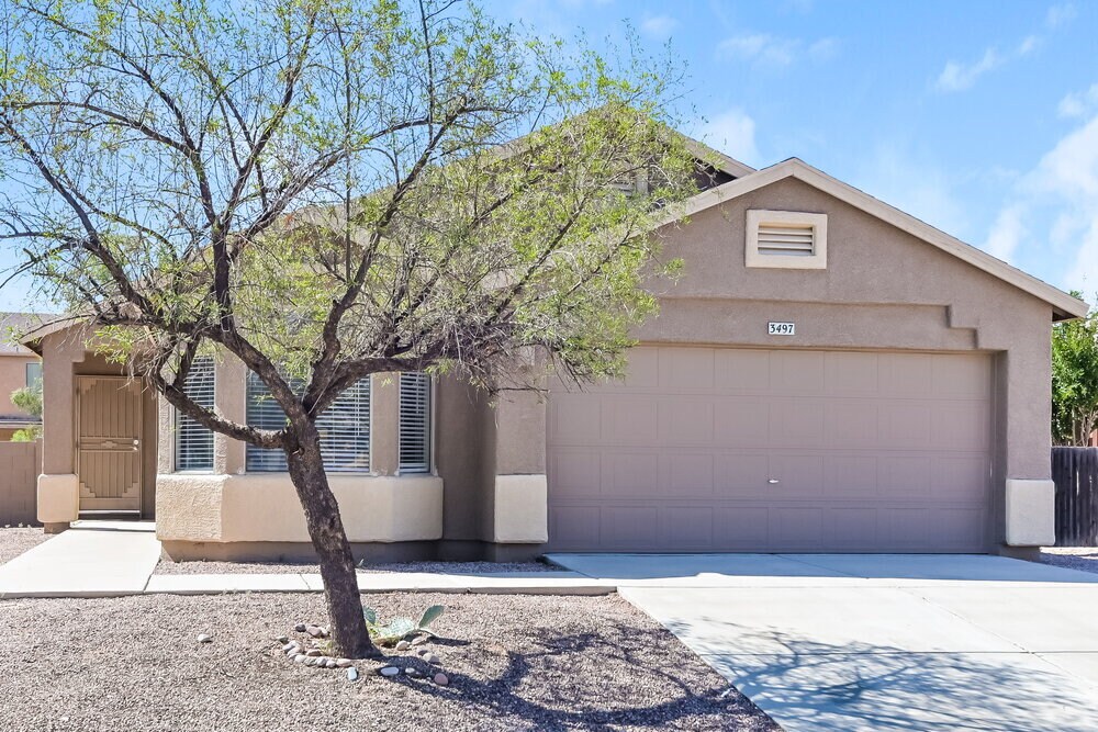 Foto principal - 3497 W Gower St