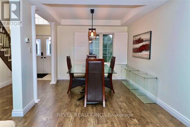 Building Photo - 412 Olde Village Ln