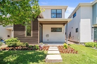 Building Photo - 5343 Ellsworth Ave