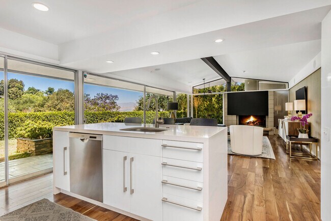 Foto del edificio - 7290 Packwood Trl