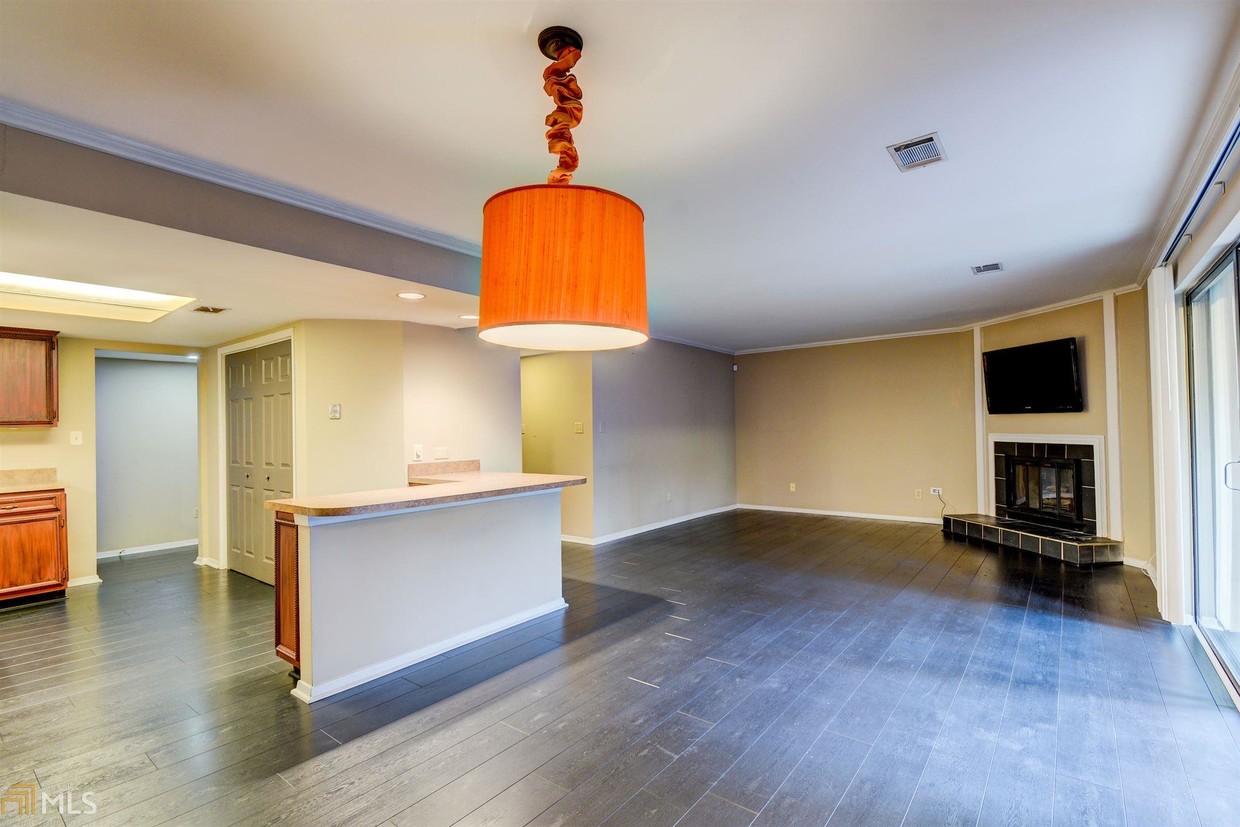 Foto principal - 2110 Palmyra Dr