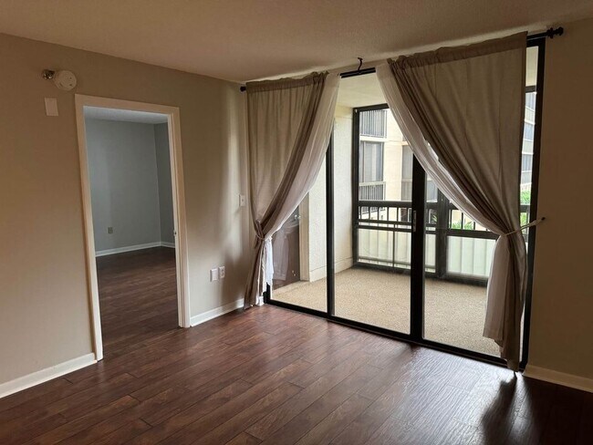 Foto del edificio - 3006 Caring Way