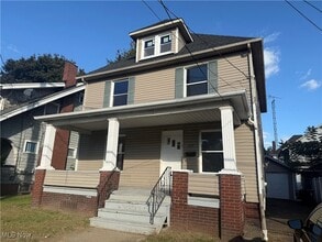 Building Photo - 204 Broad Ave NW