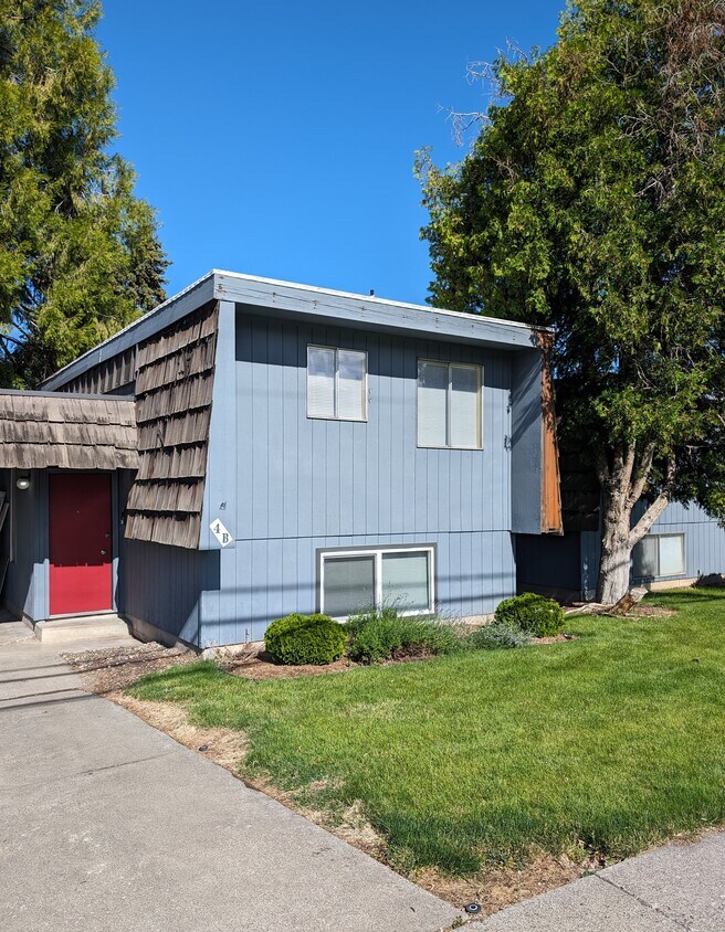 1122 Francis Ave, Walla Walla, WA 99362 Townhome Rentals in Walla