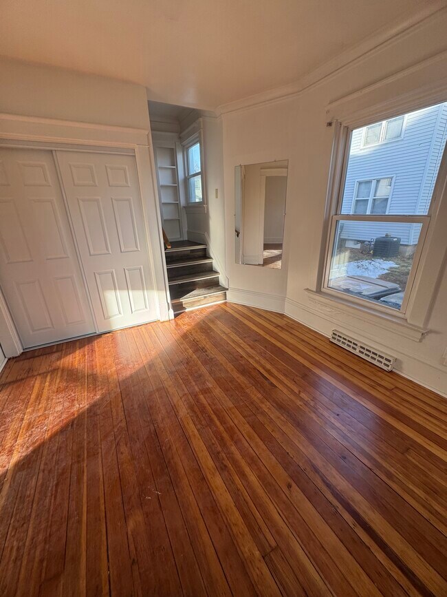 Foto del edificio - 253 W Grand Ave