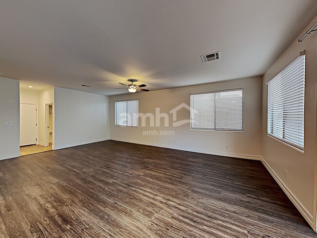 Building Photo - 9168 Craven Avenue