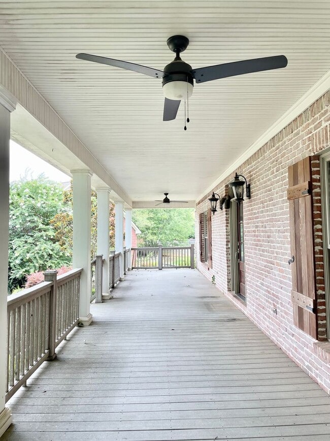 Building Photo - 1350 Teaberry Ct