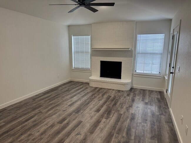 Foto del edificio - 1050 34th St NE