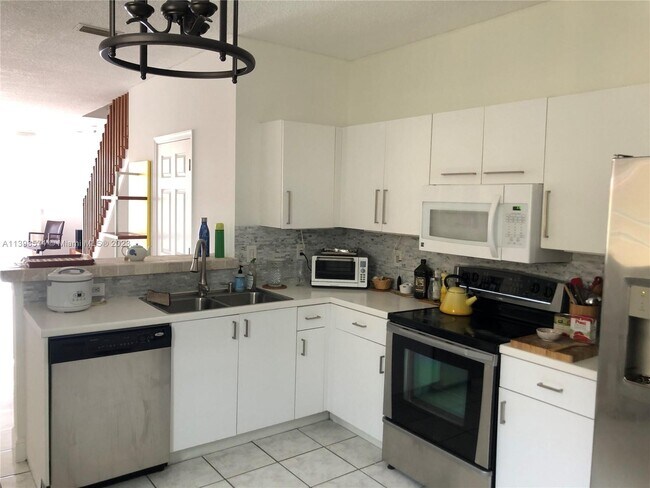Building Photo - 3742 San Simeon Cir