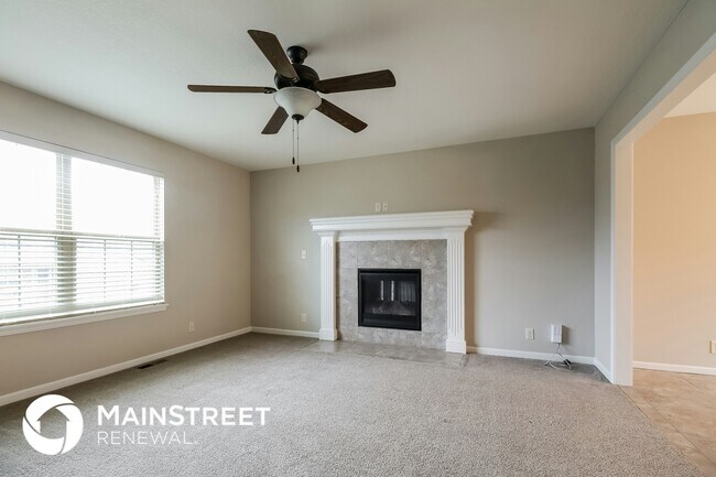 Foto del edificio - 1305 NW Hilltop Ln