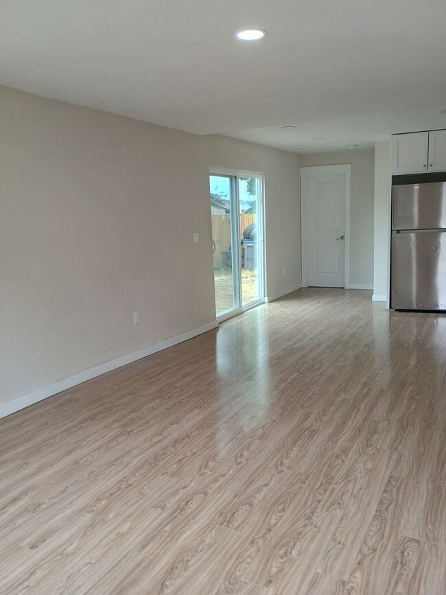 Building Photo - Charming Bremerton Home with Convenient Location