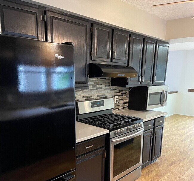 Foto del edificio - 1228 64th St