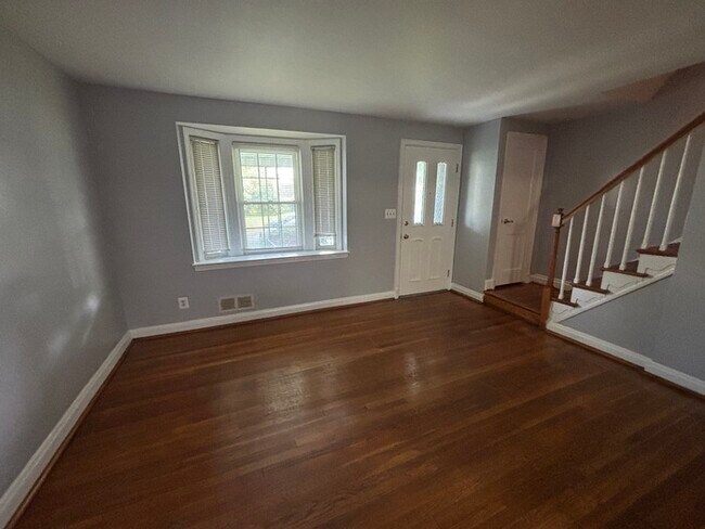 Foto del edificio - 3 bedrooms in 21239