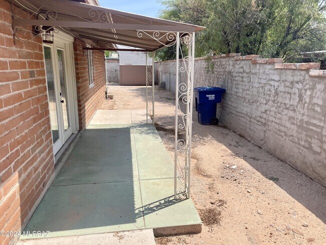 Foto del edificio - 4332 E Hayhurst St