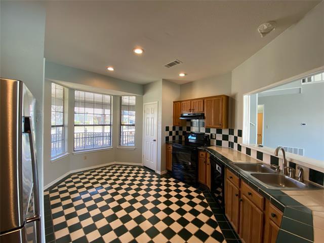 Foto del edificio - 2313 Roanoke Cir