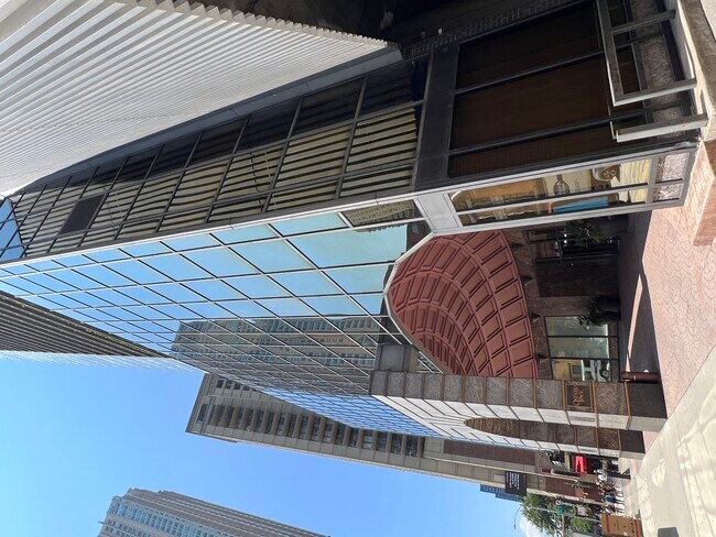 Foto del edificio - 10 E Ontario St