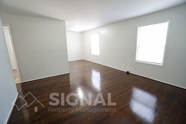 Foto del edificio - 112 13th Ave N