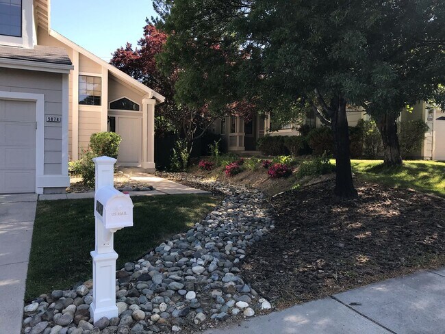 Building Photo - Ultra Quiet Neighborhood - Northwest Reno