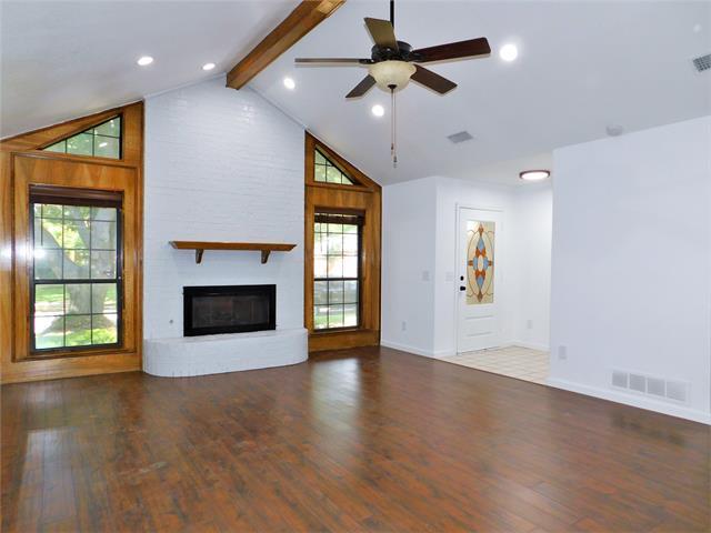 Foto del edificio - 2105 Sonata Ln