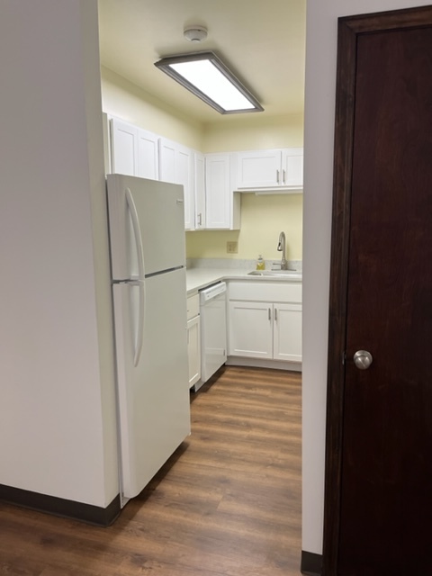 Kitchen - 317 Fairmount Ave