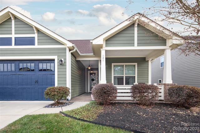 Foto del edificio - 131 Chimney Rock Ct