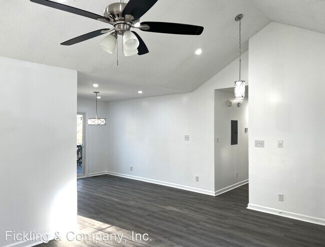 Building Photo - 3 br, 2 bath House - 118 Greentree Pkwy
