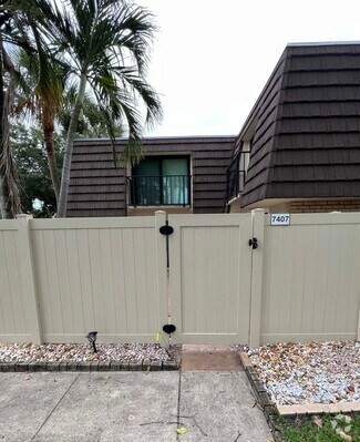 Building Photo - 7407 74th Way