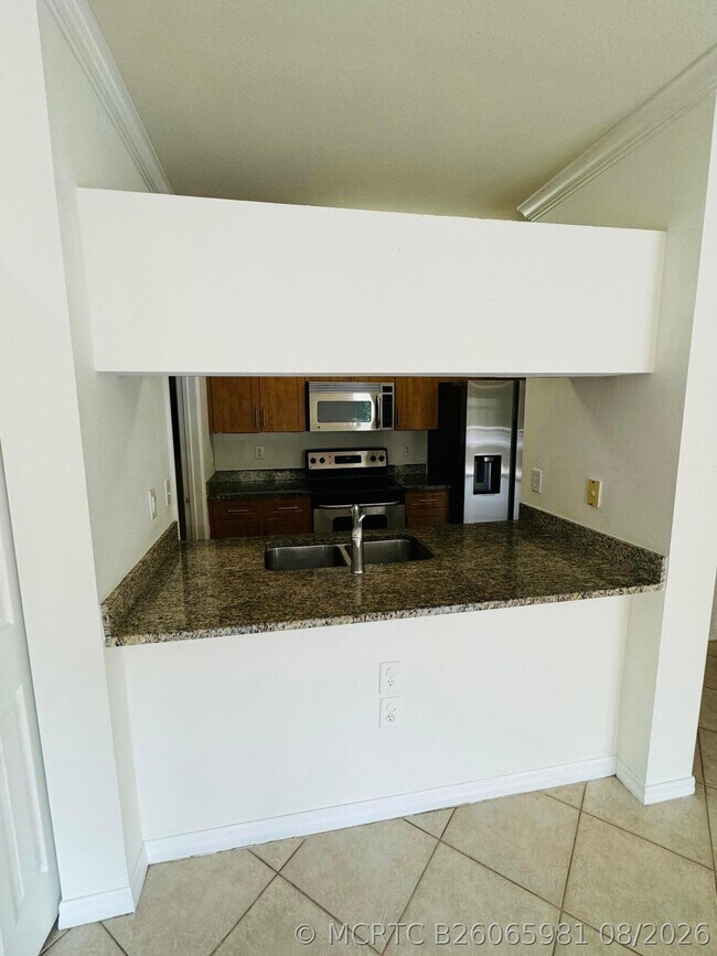 Foto del edificio - 6394 Emerald Dunes Dr