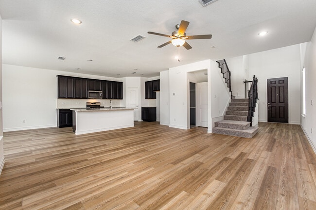 Building Photo - 345 Rosemoor Pl