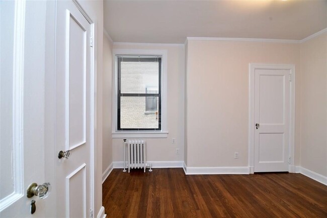 Building Photo - 2600 John F. Kennedy Blvd