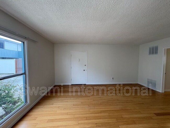 Building Photo - 2700 W El Segundo Blvd