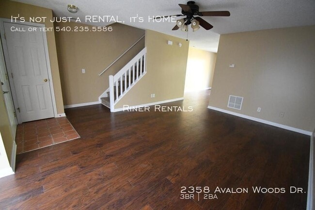 Building Photo - 2358 Avalon Woods