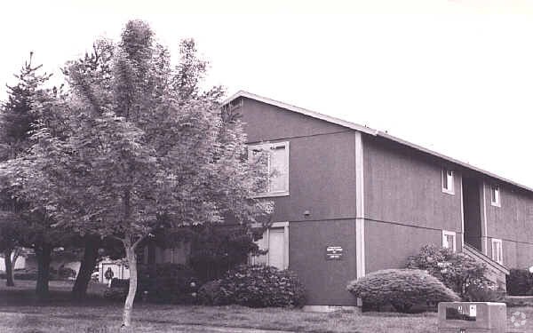 Primary Photo - SW Calico Ct