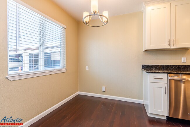 Building Photo - 1885 Cody Way