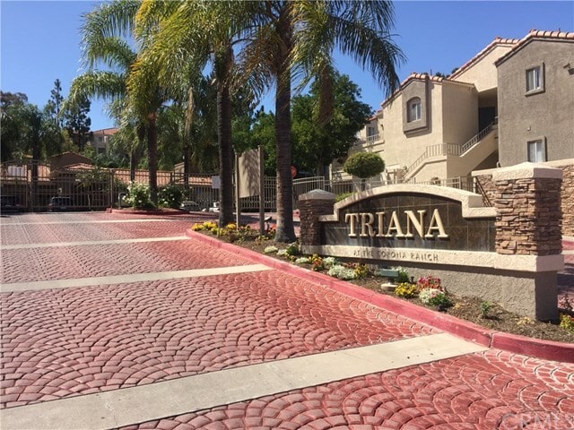 Building Photo - 1020 La Terraza Cir