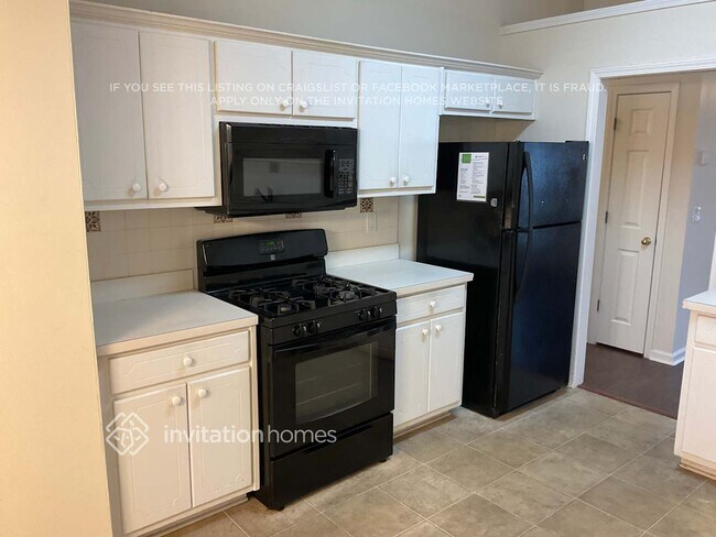 Foto del edificio - 211 Ashland Creek Ct