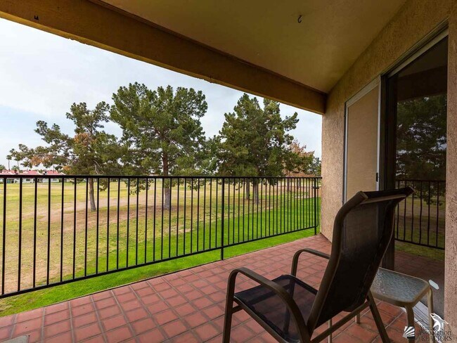 Building Photo - 10688 S Camino Del Sol