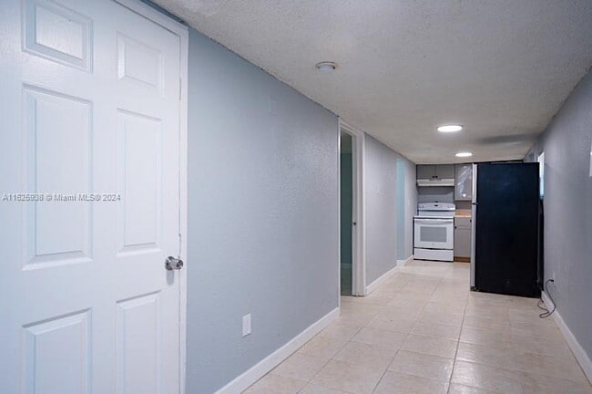 Building Photo - 2378 NW 60th St