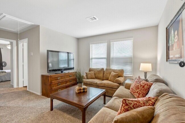 Foto del edificio - 14117 Redwood Forest Trail