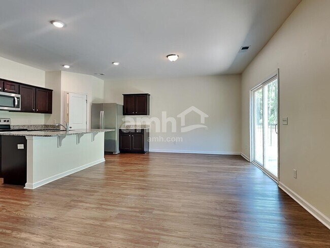 Building Photo - 134 Orion Way