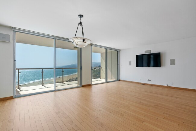 Building Photo - 201 Ocean Ave