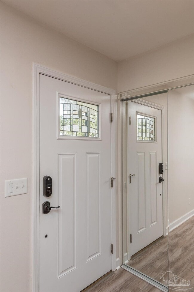 Foto del edificio - 3505 Wellington Rd