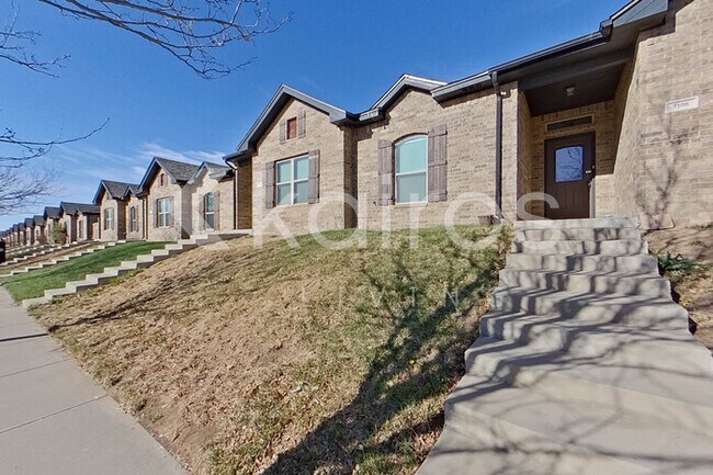 Foto del edificio - 7110 Mosley St