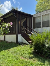 Building Photo - 2710 N Farm Rd 137