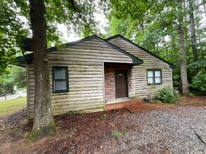 Building Photo - 835 Longstreet Rd