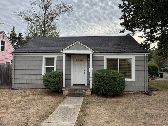 2 Bedroom Duplex in S. Eugene/Campus Area Eugene - 2 Bedroom Duplex in S. Eugene/Campus Area Eugene Townhome
