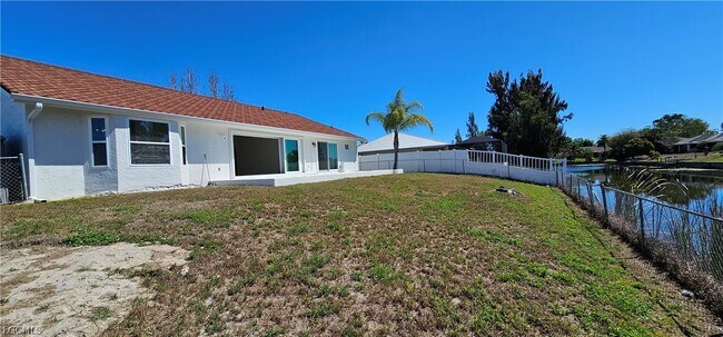 Foto del edificio - 420 SE 15th Terrace