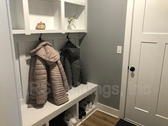Foto del edificio - 1312 auburn hill Dr